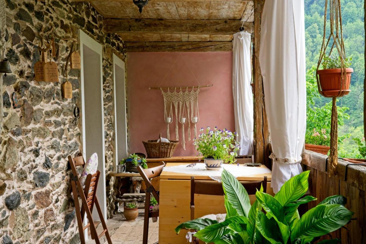 Shanty Calasca-Castiglione Exteriér fotografie